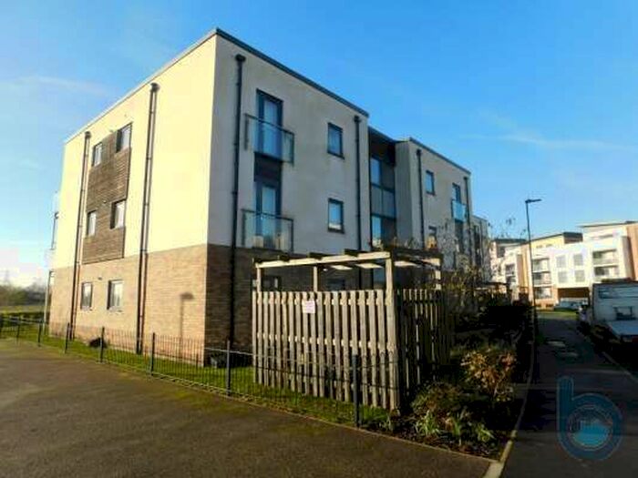 2 Bedroom Flat To Rent In Hartley Avenue, Fengate, Peterborough, PE1