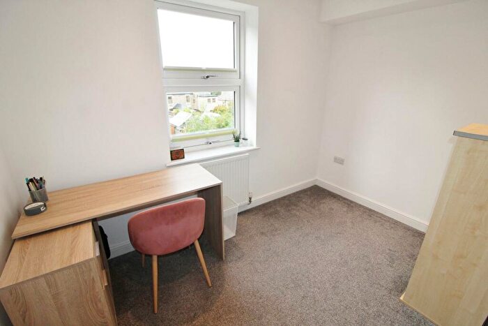 3 Bedroom End Of Terrace House For Sale In Fulton Road, Walkley, Sheffield, S6