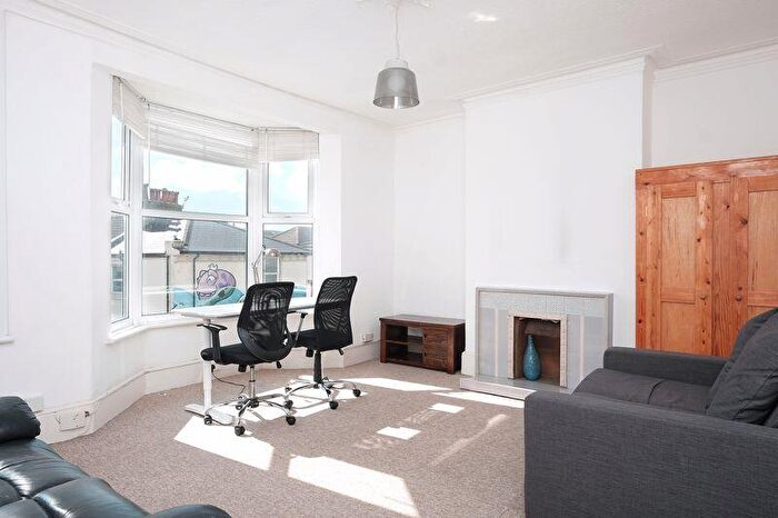 2 Bedroom Maisonette To Rent In Upper Lewes Road, Brighton, BN2