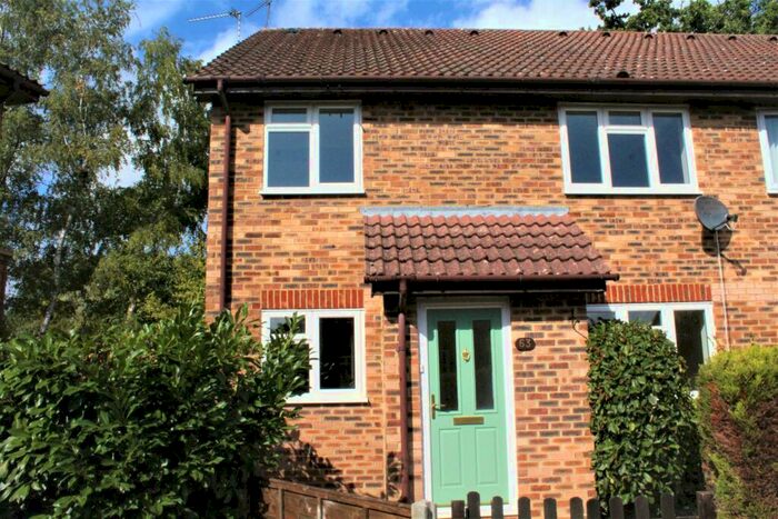 2 Bedroom End Of Terrace House To Rent In Netherhouse Moor, Fleet, Hampshire, GU51
