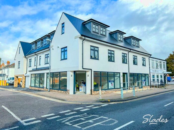 1 Bedroom Apartment To Rent In Lymington Road, Highcliffe, Christchurch, BH23