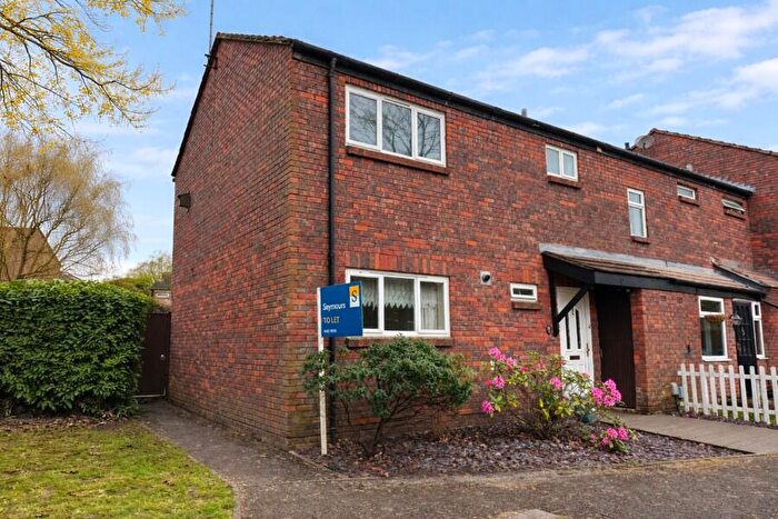 3 Bedroom End Of Terrace House To Rent In Woking, Surrey, GU21