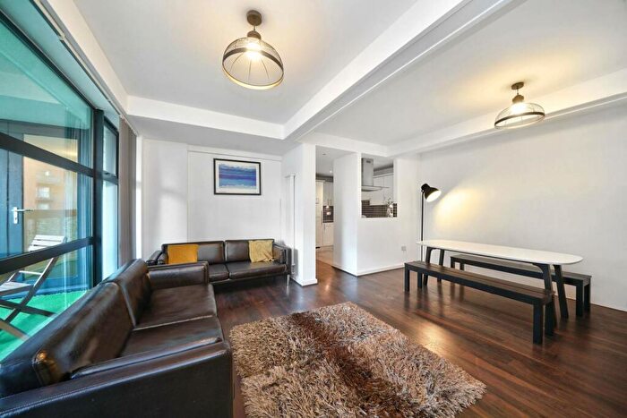 2 Bedroom Flat To Rent In Channelsea Road, Stratford, London, E15