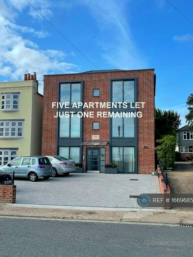 1 Bedroom Flat To Rent In Clarence House, Gosport, PO12