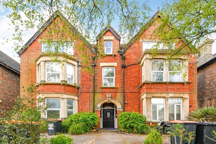 1 Bedroom Flat For Sale In Clapham Road, Bedford, Bedfordshire, MK41