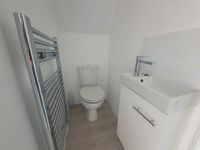1 Bedroom Flat To Rent In Flat, Station Road, Dunscroft, Doncaster, DN7