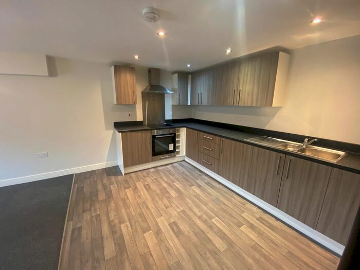 2 Bedroom Flat To Rent In Old Brewery Yard, Kimberley, Nottingham, NG16