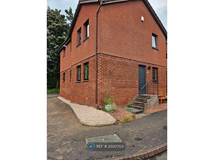 2 Bedroom Flat To Rent In Lyness Court, Polmont, Falkirk, FK2