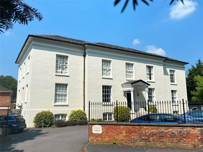 2 Bedroom Apartment To Rent In The Meads, Romsey, Hampshire, SO51