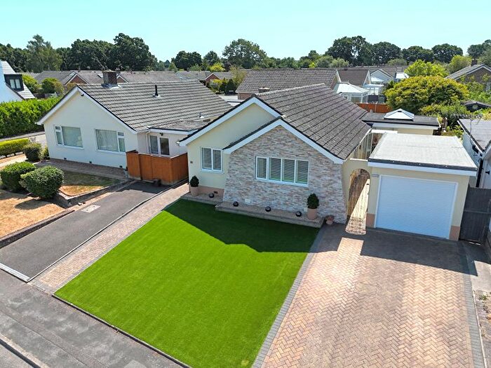 3 Bedroom Detached Bungalow For Sale In Merley Gardens, Wimborne, BH21