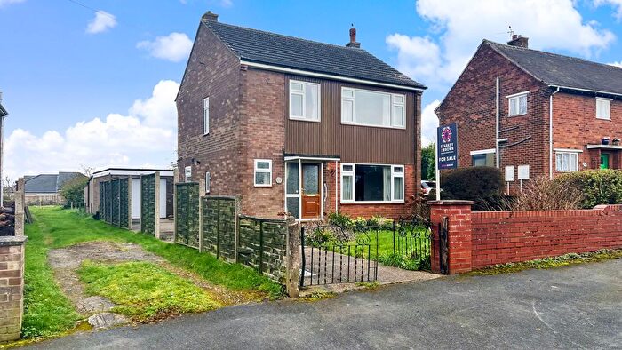 3 Bedroom Detached House For Sale In Cliff Avenue, Winterton, DN15