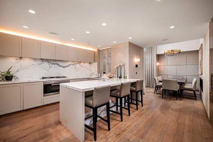 5 Bedroom Town House For Sale In Lindsay Square, Pimlico, London, SW1V