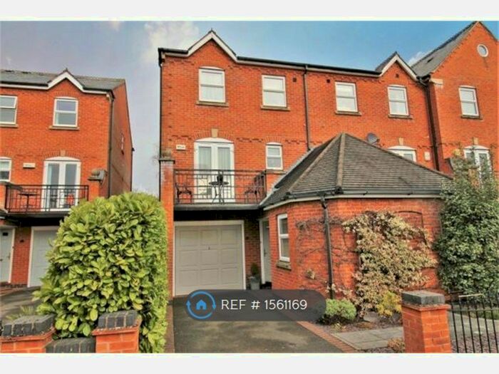 3 Bedroom Semi-Detached House To Rent In Shaftesbury Avenue, Radcliffe-On-Trent, Nottingham, NG12