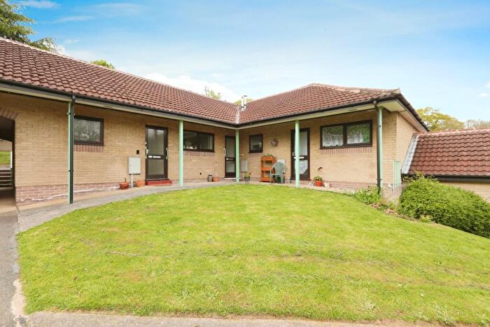 1 Bedroom Bungalow To Rent In High Street, Old Whittington, S41