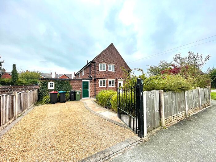 3 Bedroom Property To Rent In Newall Crescent, Winsford, CW7