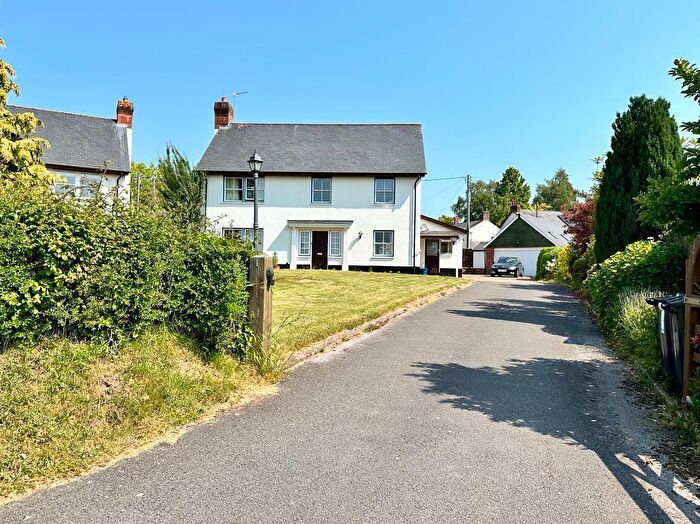 5 Bedroom House To Rent In Green Acre, Halberton, Tiverton, EX16