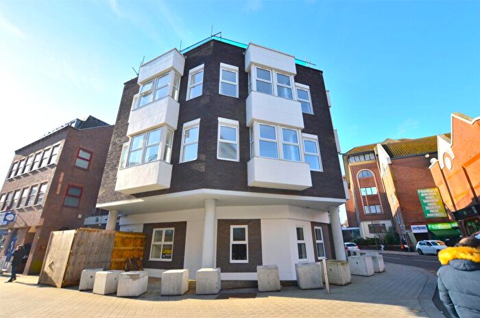 1 Bedroom Apartment To Rent In London Road, Redhill, Surrey, RH1