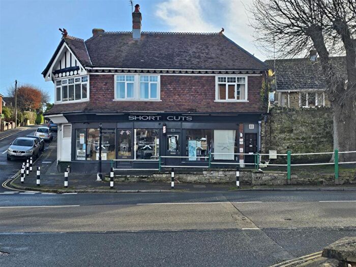 2 Bedroom Apartment To Rent In North Road, Shanklin, PO37