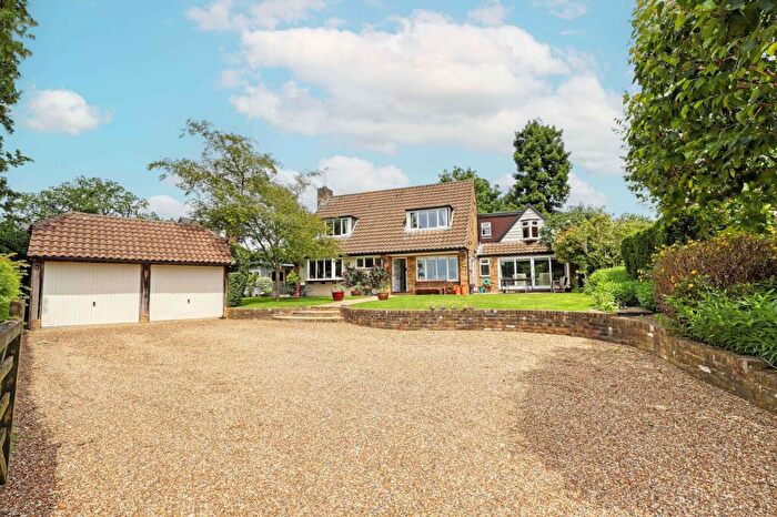 5 Bedroom Detached House For Sale In Bigfrith Lane, Cookham, SL6