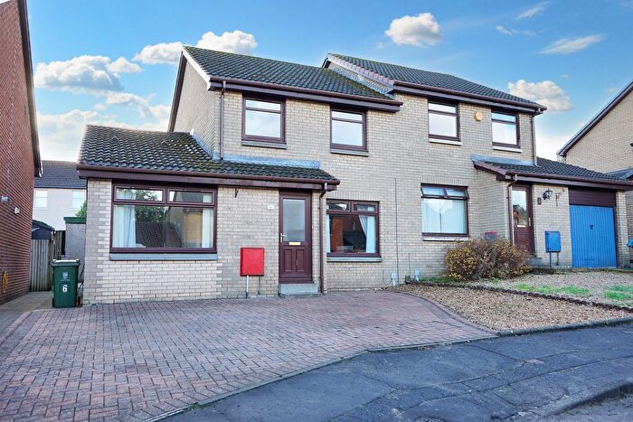 4 Bedroom Semi-Detached House For Sale In John Davidson Drive, Denny, FK6