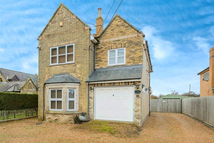 4 Bedroom Detached House For Sale In Ugg Mere Court Road, Ramsey, Huntingdon, PE26