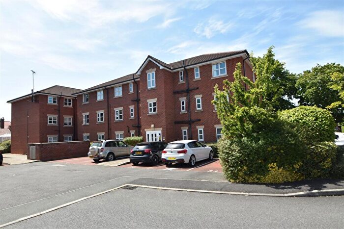 2 Bedroom Apartment To Rent In Ladybower Close, Upton, Wirral, CH49