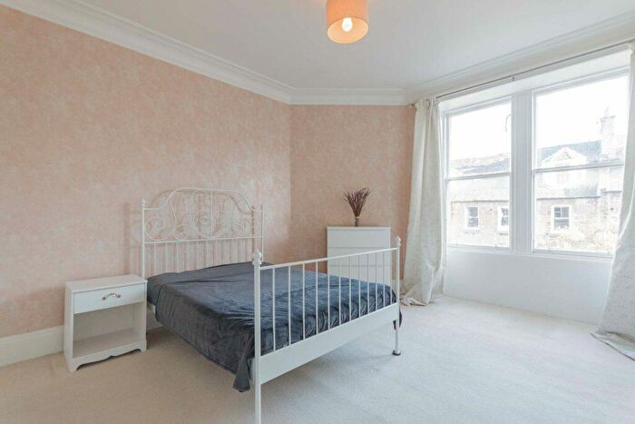 1 Bedroom Flat To Rent In L – Merchiston Grove, Edinburgh, EH11