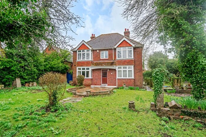 4 Bedroom Detached House To Rent In London Road, Postcombe, OX9