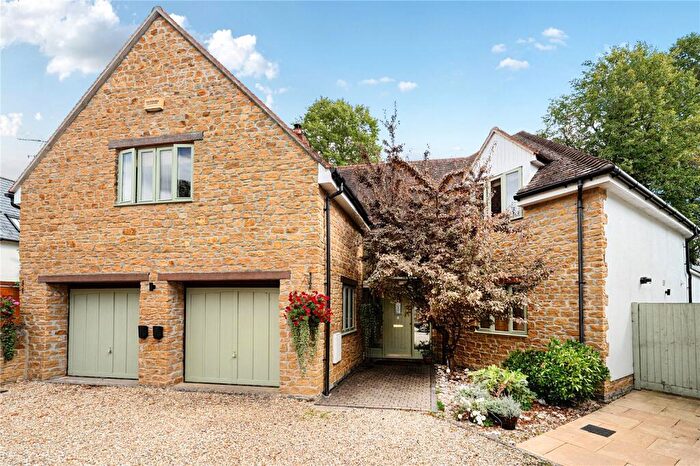 5 Bedroom Detached House For Sale In Ainstey Drive, Sparkford, Yeovil, Somerset, BA22