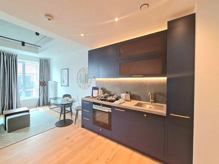 1 Bedroom Flat To Rent In Goodluck Hope, Canary Wharf, E14