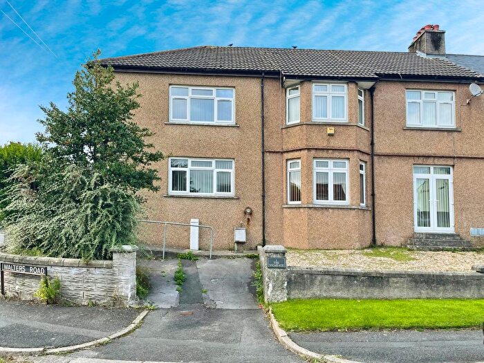 5 Bedroom Semi Detached House For Sale In Walters Road, Bridgend, CF31