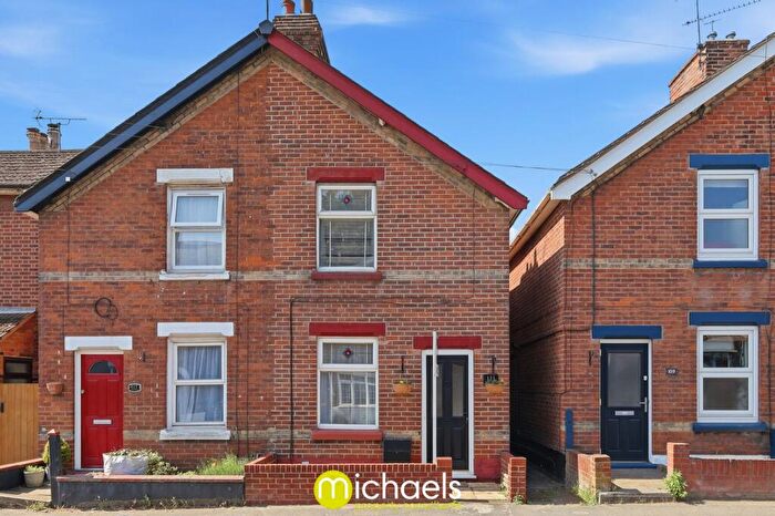 2 Bedroom Semi-Detached House For Sale In Military Road, Colchester, CO1