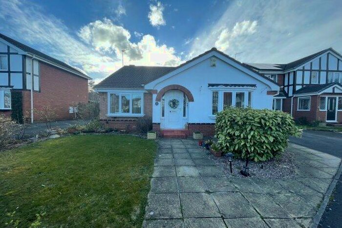 3 Bedroom Bungalow To Rent In Purdy Close, Warrington, WA5