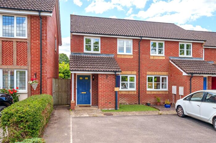 2 Bedroom End Of Terrace House To Rent In Harrow Way, Sindlesham, Wokingham, Berkshire, RG41