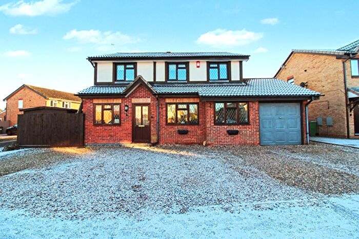 4 Bedroom Detached House For Sale In The Paddocks, Littlethorpe, Leicester, LE19