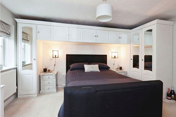 3 Bedroom Detached House For Sale In Green Close, Renishaw, Sheffield, Derbyshire, S21