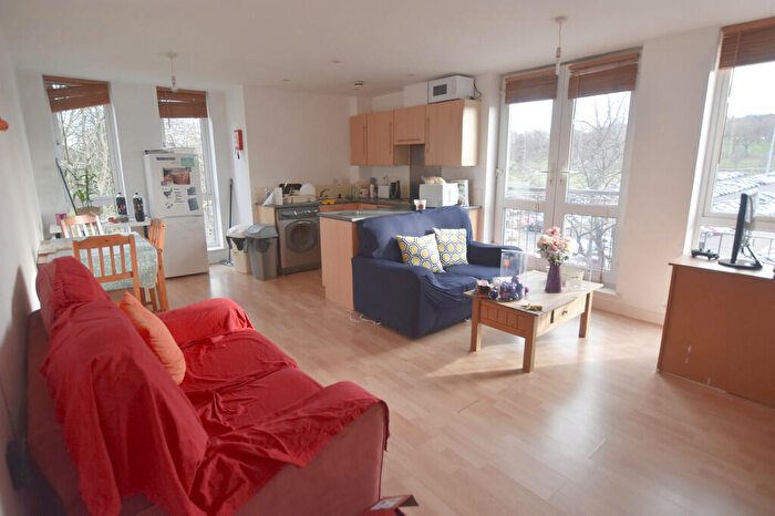 2 Bedroom Apartment To Rent In The Pavilion Russell Road Nottingham, NG7
