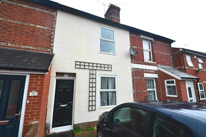 3 Bedroom Terraced House To Rent In Crescent Road, Reading, RG1