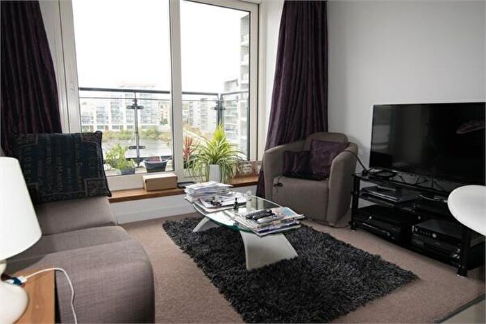 2 Bedroom Apartment To Rent In Pendeen House, Prospect Place, Cardiff, CF11