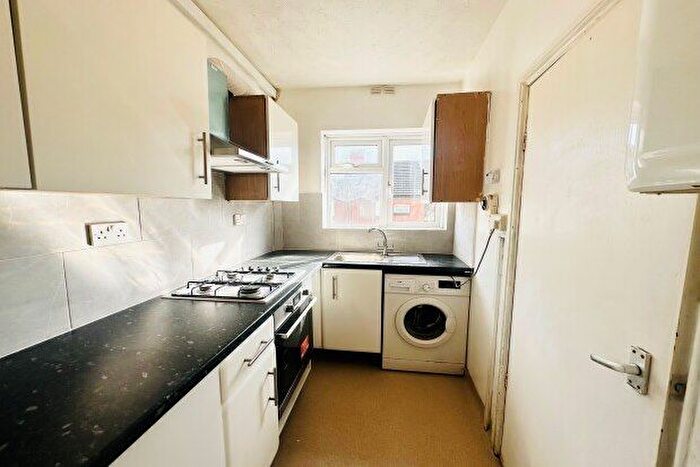 1 Bedroom Flat To Rent In Gregory Boulevard, Nottingham, NG7