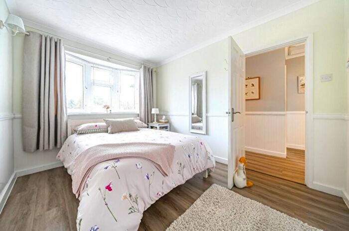 3 Bedroom Bungalow For Sale In Coxs Close, Sharnbrook, MK44