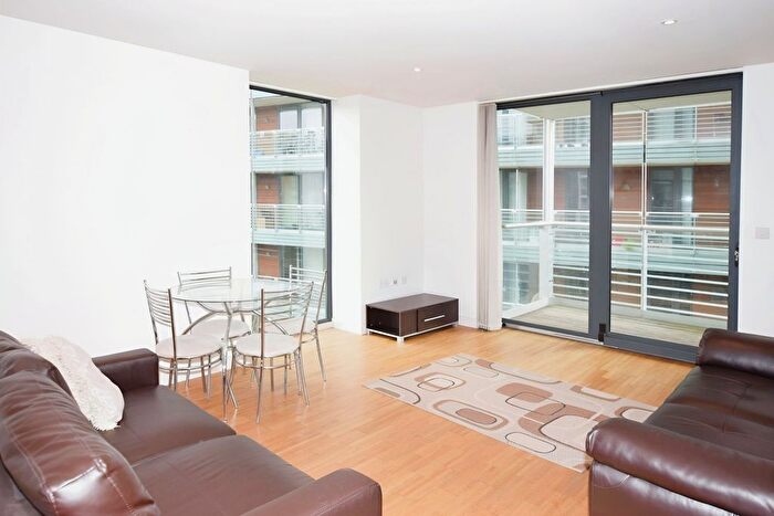 2 Bedroom Flat To Rent In St Georges Island, Kelso Place, Castlefield, Manchester, M15