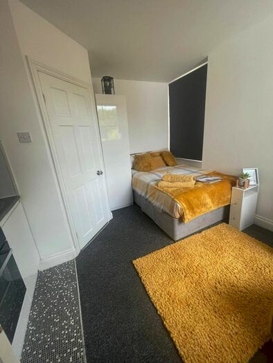 1 Bedroom Studio To Rent In Spencer Avenue, Coventry, CV5