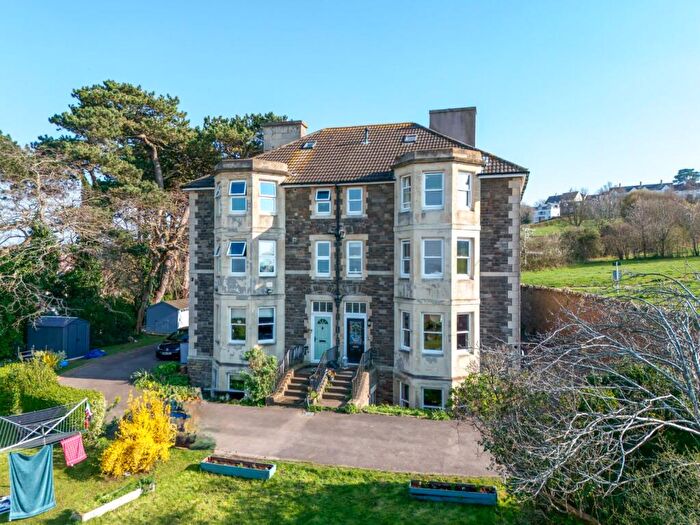 3 Bedroom Maisonette For Sale In Rockleigh, Beach Road West, Portishead, Bristol, BS20