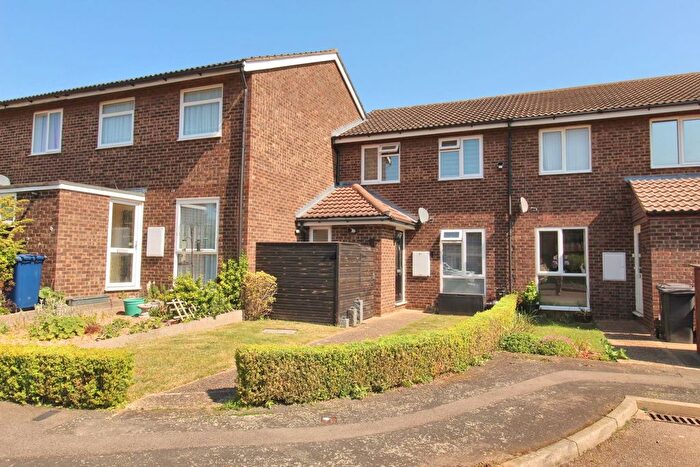 3 Bedroom Terraced House For Sale In Elizabeth Way, Gamlingay, Sandy, SG19