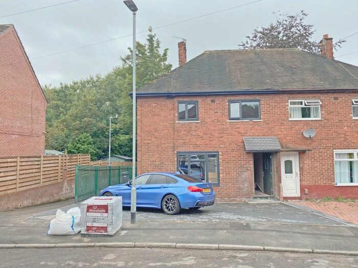 3 Bedroom Semi-Detached House To Rent In Heming Place, Stoke On Trent, ST2