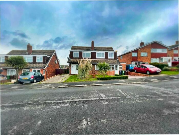 3 Bedroom Semi-Detached House To Rent In Forest Hill, Maidstone, Kent, ME15