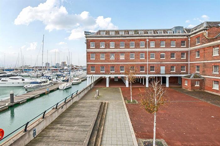 2 Bedroom Apartment For Sale In The Granary And Bakery, Clarence Marina, Gosport, PO12