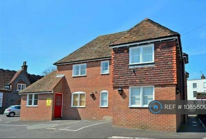2 Bedroom Flat To Rent In St. Dunstans Court, Canterbury, CT2