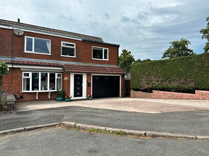 5 Bedroom Semi-Detached House For Sale In Lockerbie Close, Leek, Staffordshire, ST13